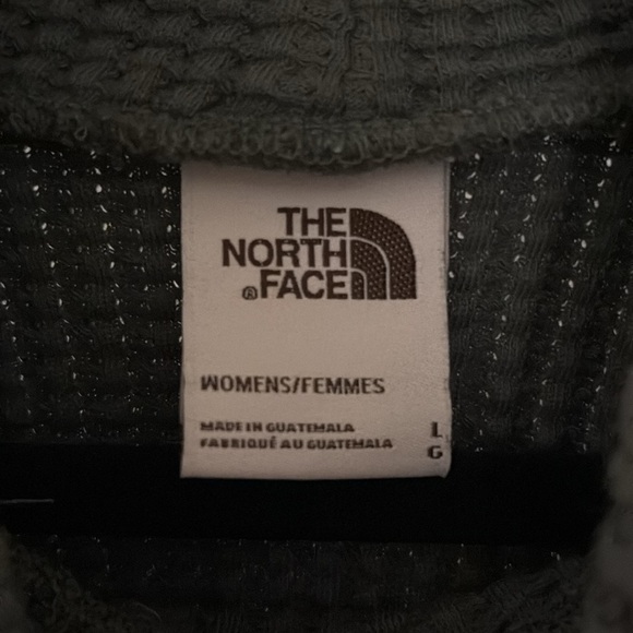 The North Face Sweater - Picture 3 of 5